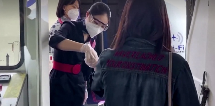 China launches COVID-19 vaccination certificates