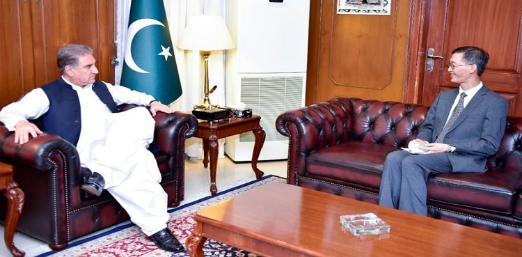 Outgoing Chinese envoy pays farewell call on FM Qureshi