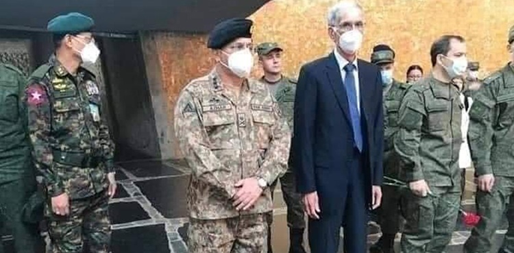 Defence Minister witnesses Kavkaz multinational military exercise in Russia