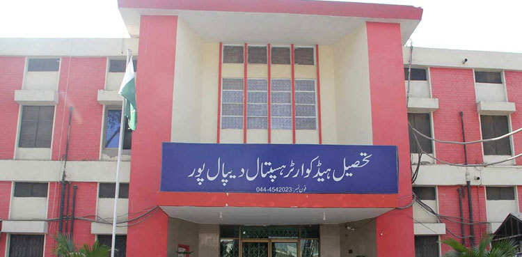 Woman in critical condition after gang rape during robbery in Okara