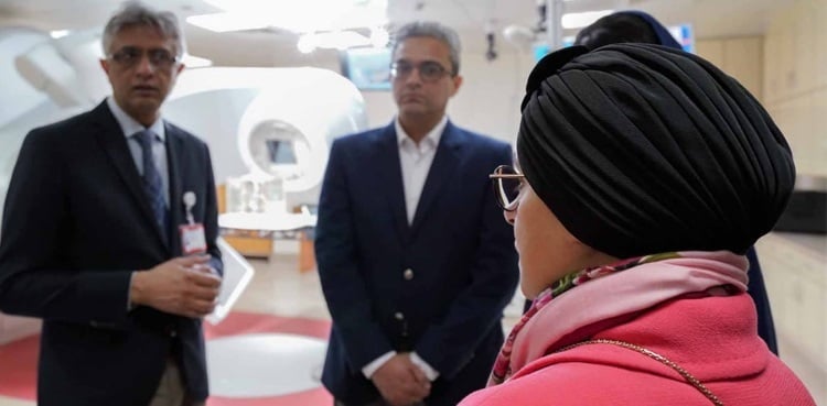 Jawaher Al Qasimi announces AED 4.4 million of ‘Ameera Fund’ grant to fully equip two operation theatres in Peshawar cancer hospital