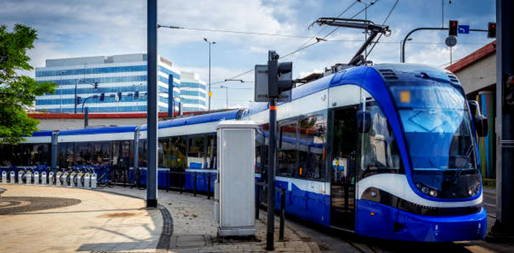 Govt plans to launch electric train from Islamabad airport to Murree