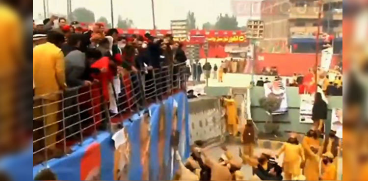 Multan Commissioner warns stern action against corona SOPs breach