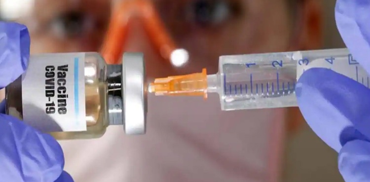 Pakistan decides advance purchases of COVID-19 vaccines: sources