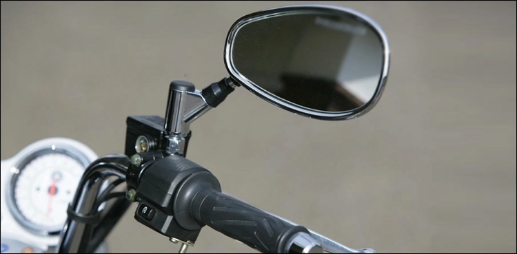 Law exempting bike side mirrors challenged in SHC