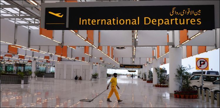 Asad Umar wants WHO to decide which vaccine is acceptable for foreign travel