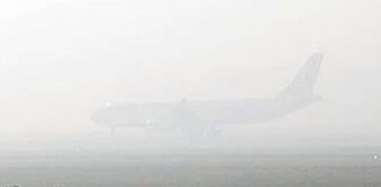 Fog causes disruption in flight schedule at Lahore airport