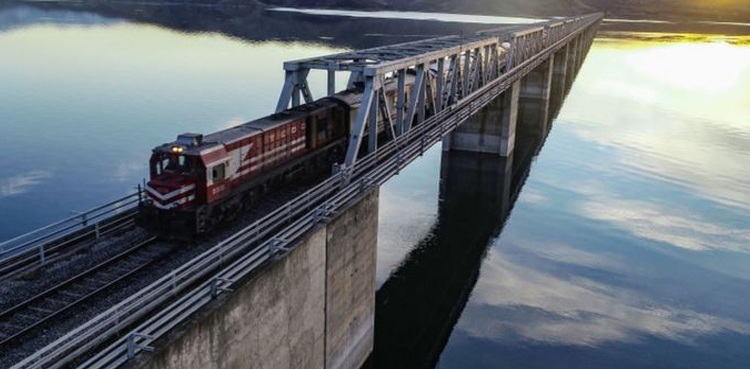 Train operations between Pakistan, Iran, Turkey to resume in 2021