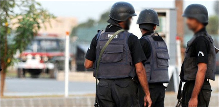 Sukkur: Police comb katcha area in joint anti-bandit operation