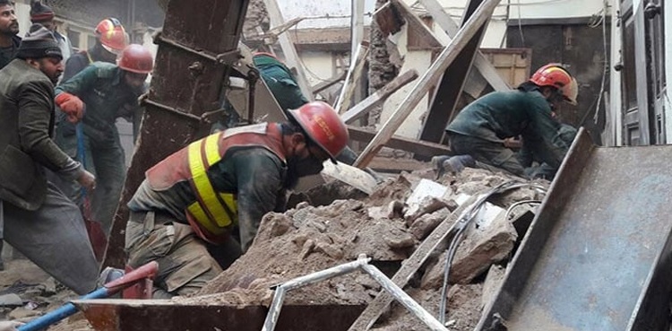 Three feared trapped in Multan building collapse