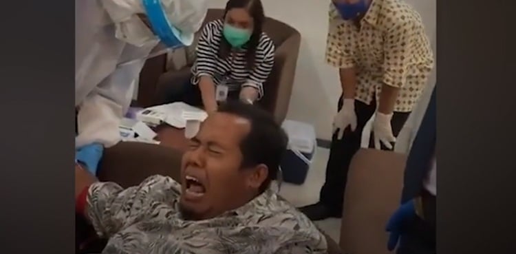 Man cries like a kid while receiving vaccine shot, video goes viral