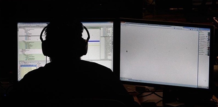 FIA cybercrime wing nabs 'five foreigners' from Lahore