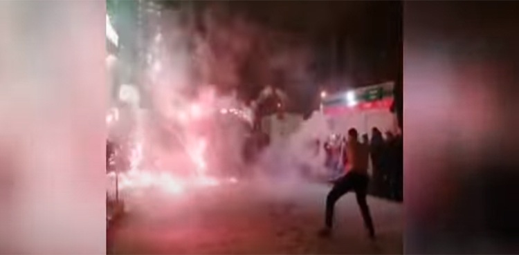 WATCH: Harry Porter fans celebrate new year with a duel using fireworks