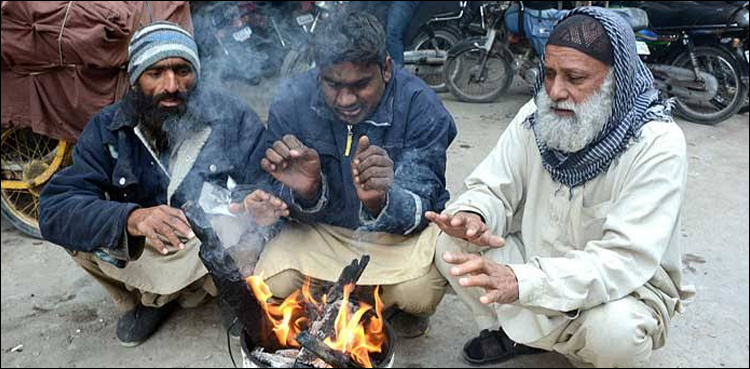 Karachi experiences cold night, minimum 11° C temperature