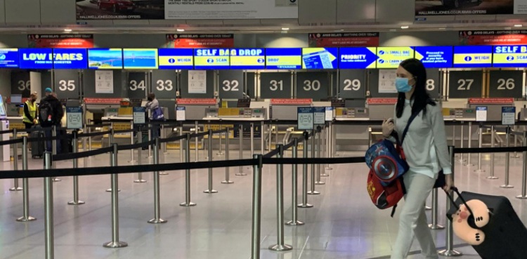 Airlines face more turbulence before vaccine relief