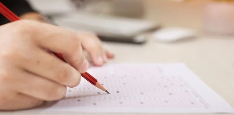 Sri Lanka cancels school exams over paper shortage