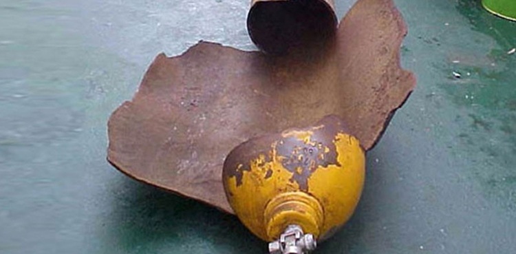 One killed, two injured in Karachi cylinder blast