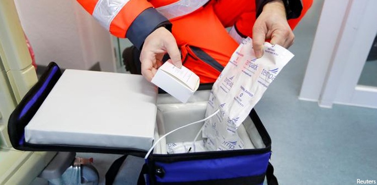 Pakistan arranges storage containers for COVID-19 vaccines