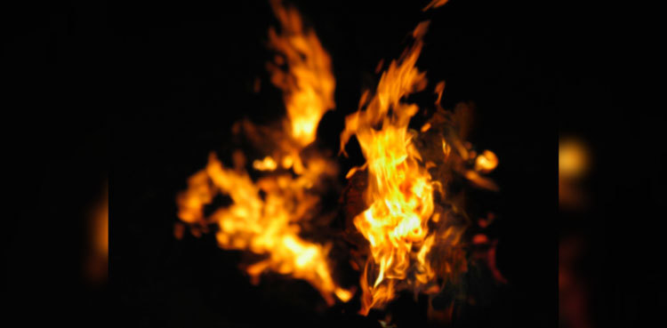 Unidentified men snatch, torch solved exam papers in Lahore 