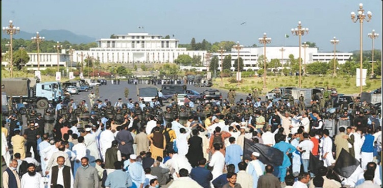 Govt assures 20pc increase in salaries of employees