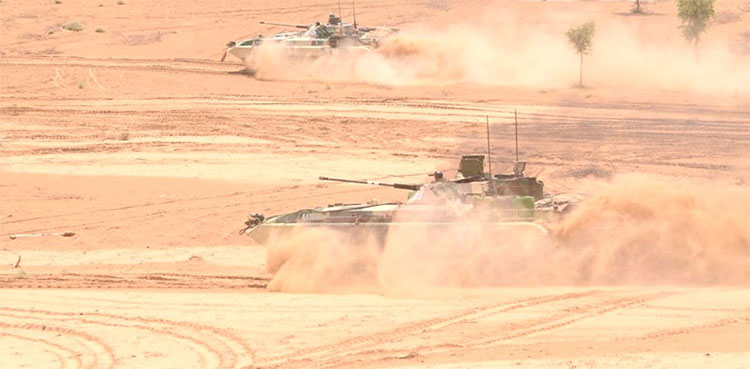 Students witness military exercise in Cholistan desert: ISPR  