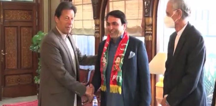 ECP fixes plea seeking disqualification of PTI senator Abdul Qadir