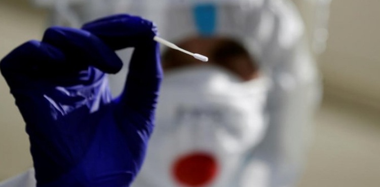 Six employees of CM House KP test COVID positive