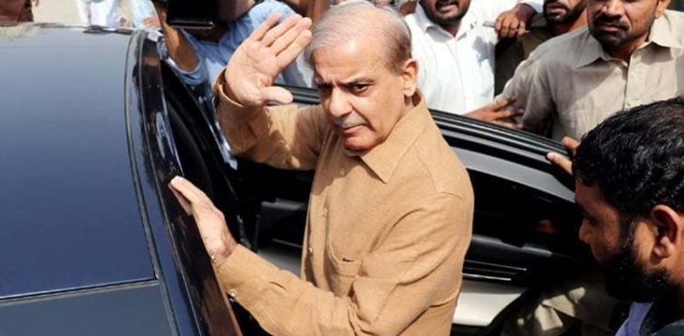 Shehbaz Sharif receives first dose of COVID vaccine at Kot Lakhpat Jail