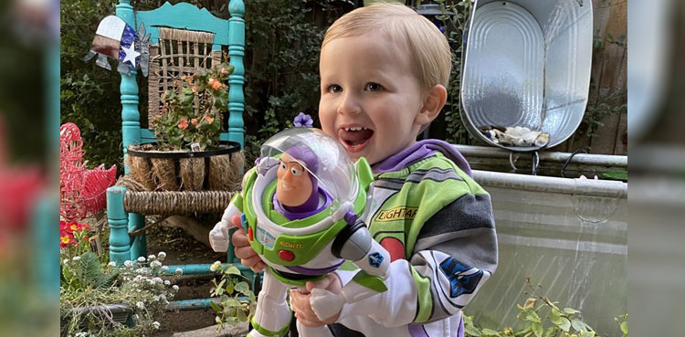 Airline worker goes 'to infinity and beyond' to reunite toddler with lost toy