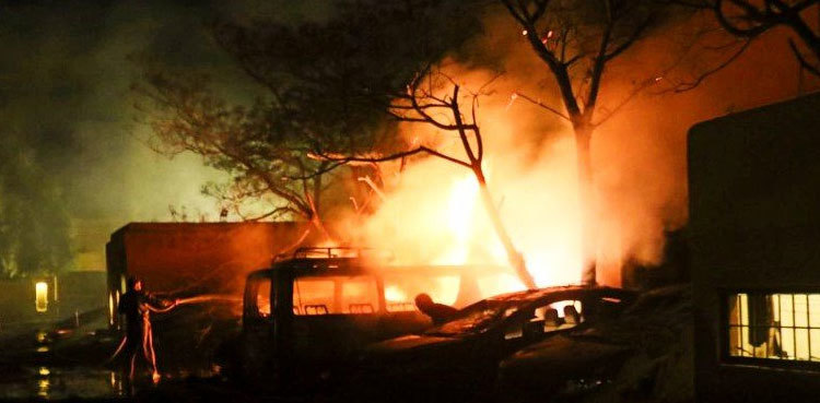 PM Imran seeks report on Quetta blast