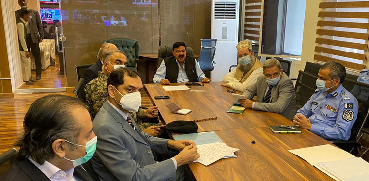 Sheikh Rasheed lauds law enforcement agencies for clearing roads