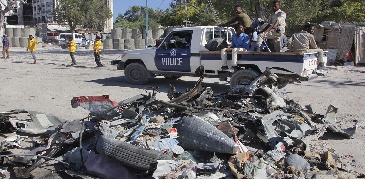 Ten killed in suicide bomb attack in Somali capital