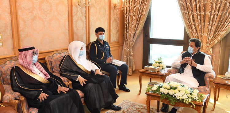 PM meets OIC Secretary General, emphasizes joint strategy against Islamophobia