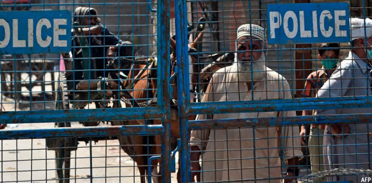 Sindh issues new Covid guidelines, allows 50pc indoor dining for vaccinated