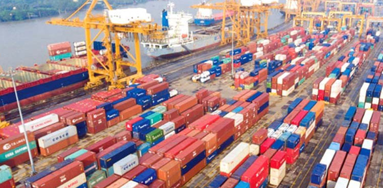 Pakistan's exports witness fastest ever growth in Feb: Razak Dawood