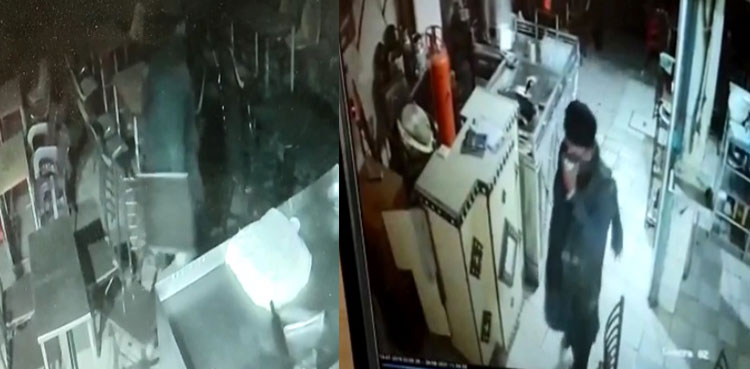 Muggers storm Karachi tea shop, loot customers