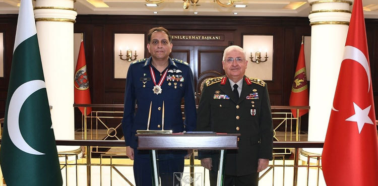 Air chief awarded Legion of Merit in Ankara
