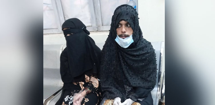 Burqa-clad man caught in Lahore court