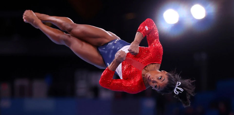 Competitive gymnast explains Simone Biles' case of the 'twisties'