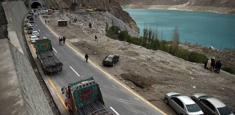 Karakoram Highway opens for traffic after removal of blockages
