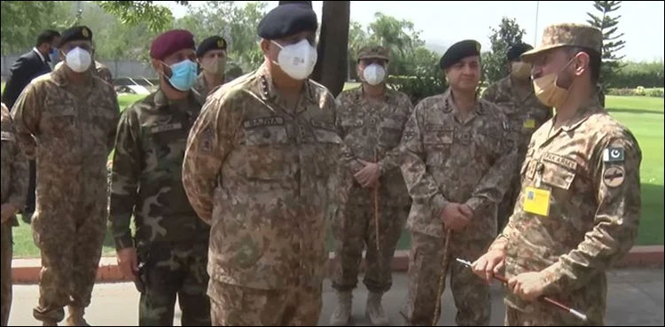 COAS Qamar Bajwa witnesses Corps level exercise at Kharian: ISPR