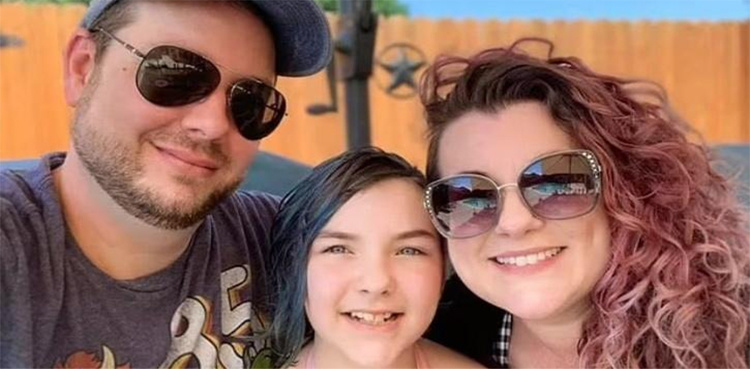 Man loses memory, refuses to recognize wife, daughter