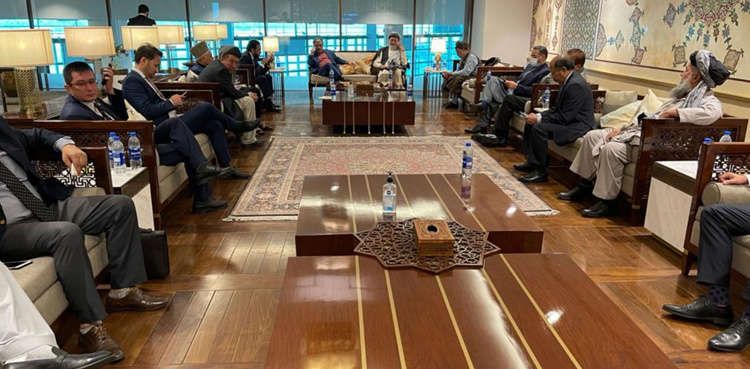 Delegation of Afghan political leaders arrives in Pakistan