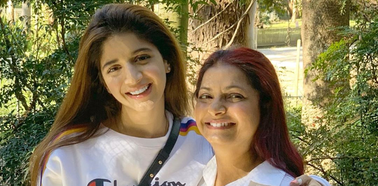 Haven’t seen mother in nearly 2 years: Mawra Hocane pens heartfelt note