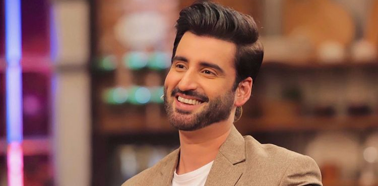 Celebs not recognized for work use social media for attention: Aagha Ali