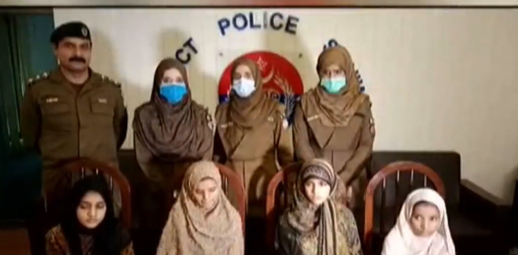 One of Lahore girls had been sold by abductors for Rs100,000: police