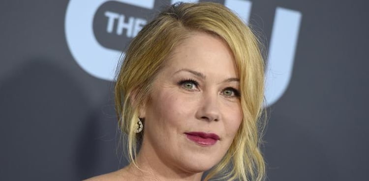 Actress Christina Applegate diagnosed with multiple sclerosis