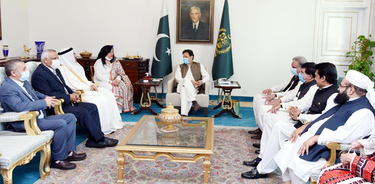 PM calls on Muslim countries to act collectively to counter growing Islamophobia