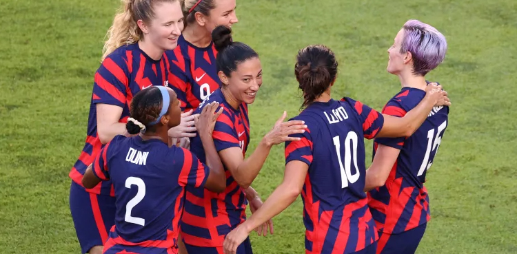 Soccer: Team USA win Olympic bronze in 4-3 thriller against Australia
