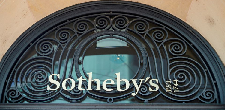 $600 million art collection featuring Warhol, Picasso heads to auction